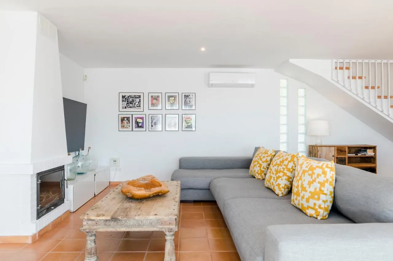 Vakantiehuis Villa Serretes Cala Vadella  Spanje