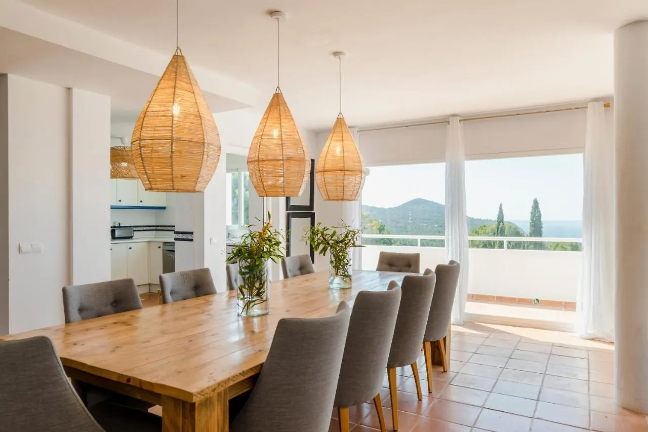 Villa Serretes Cala Vadella  Vakantiehuis